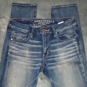 New W/O Tags American Eagle Jeans, Size 6 Regular